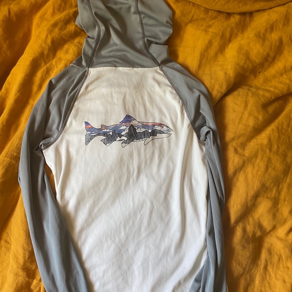 Patagonia lightweight  Sunshade hoodie worn once